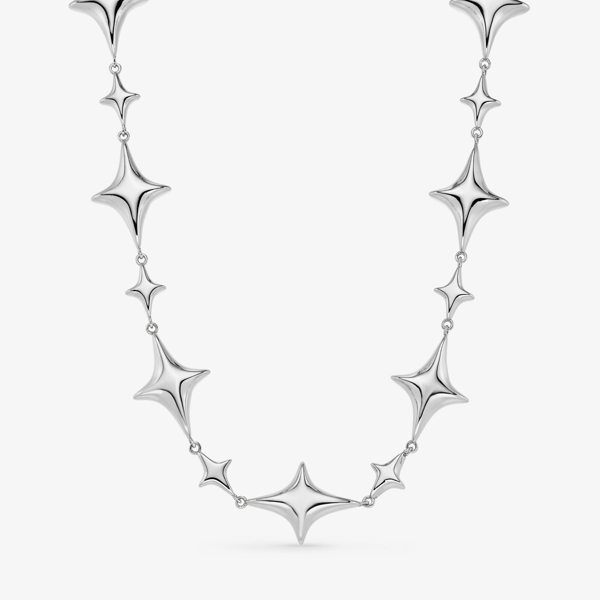 Collier Leo
