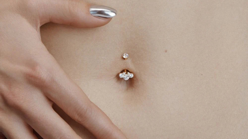 Quel est l’âge idéal pour un piercing au nombril ? Nos conseils pratiques