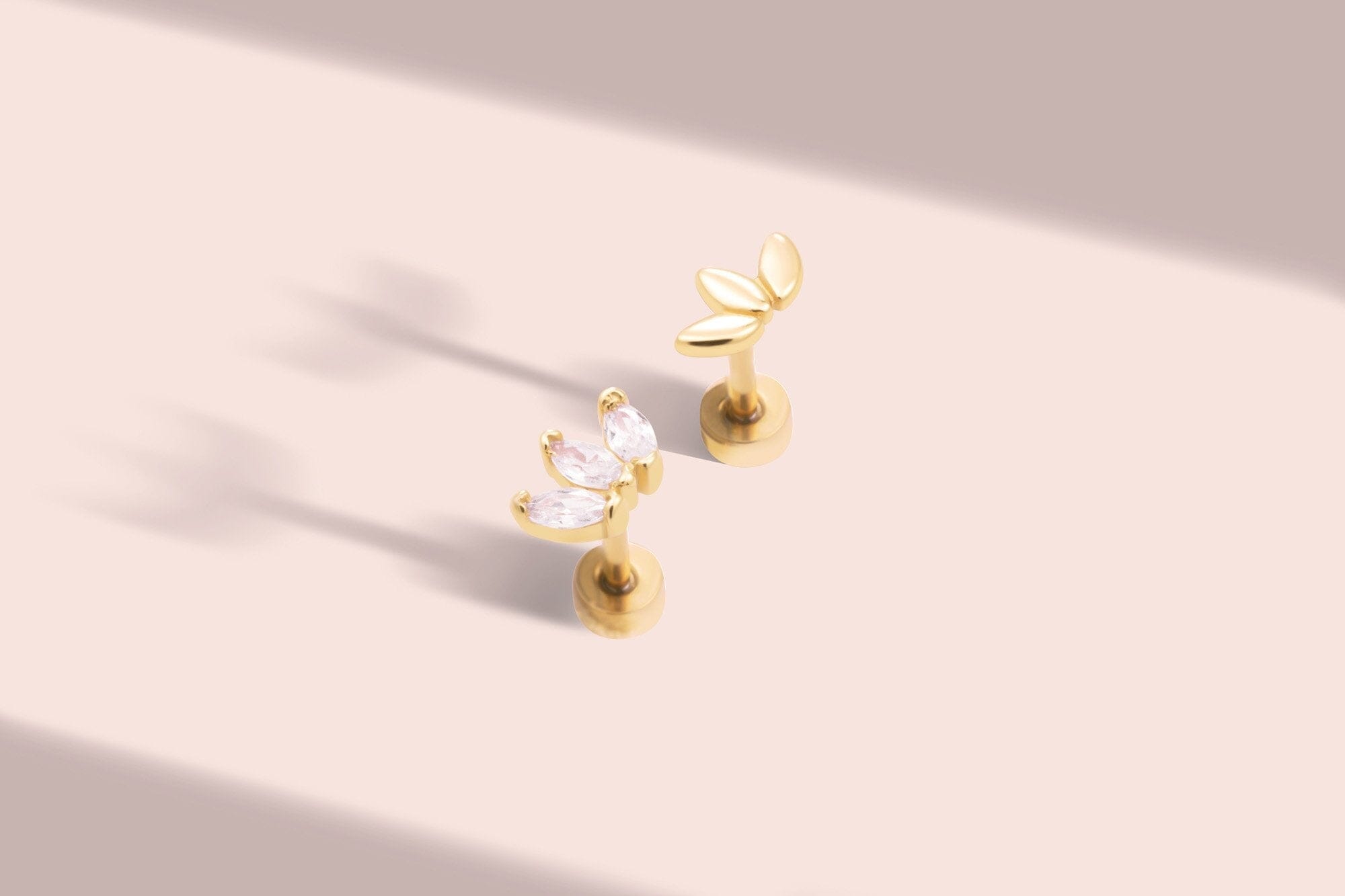 Helix Collection Helix Piercing | Titanium and Stainless Steel 18K Gold | Nébuleuse