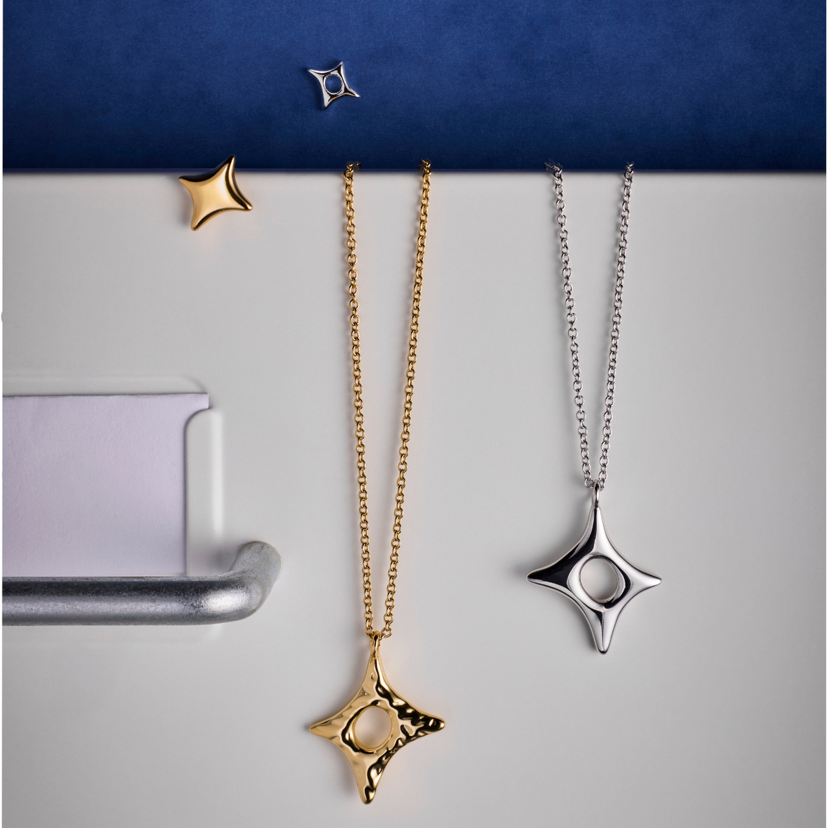 Collier Alex