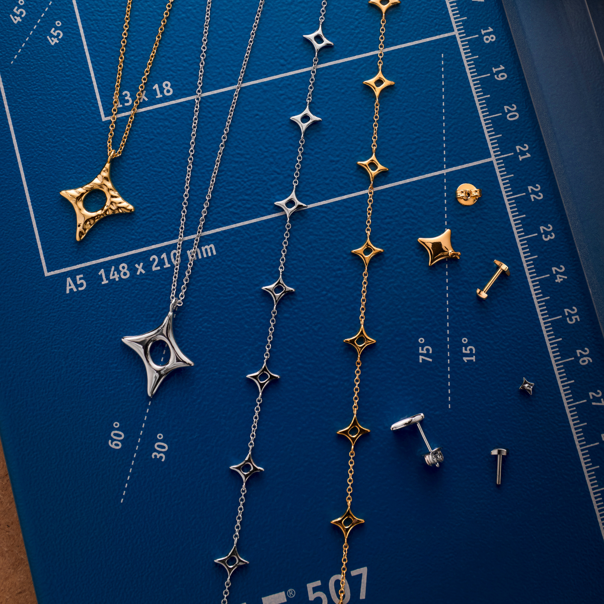 Collier Alex