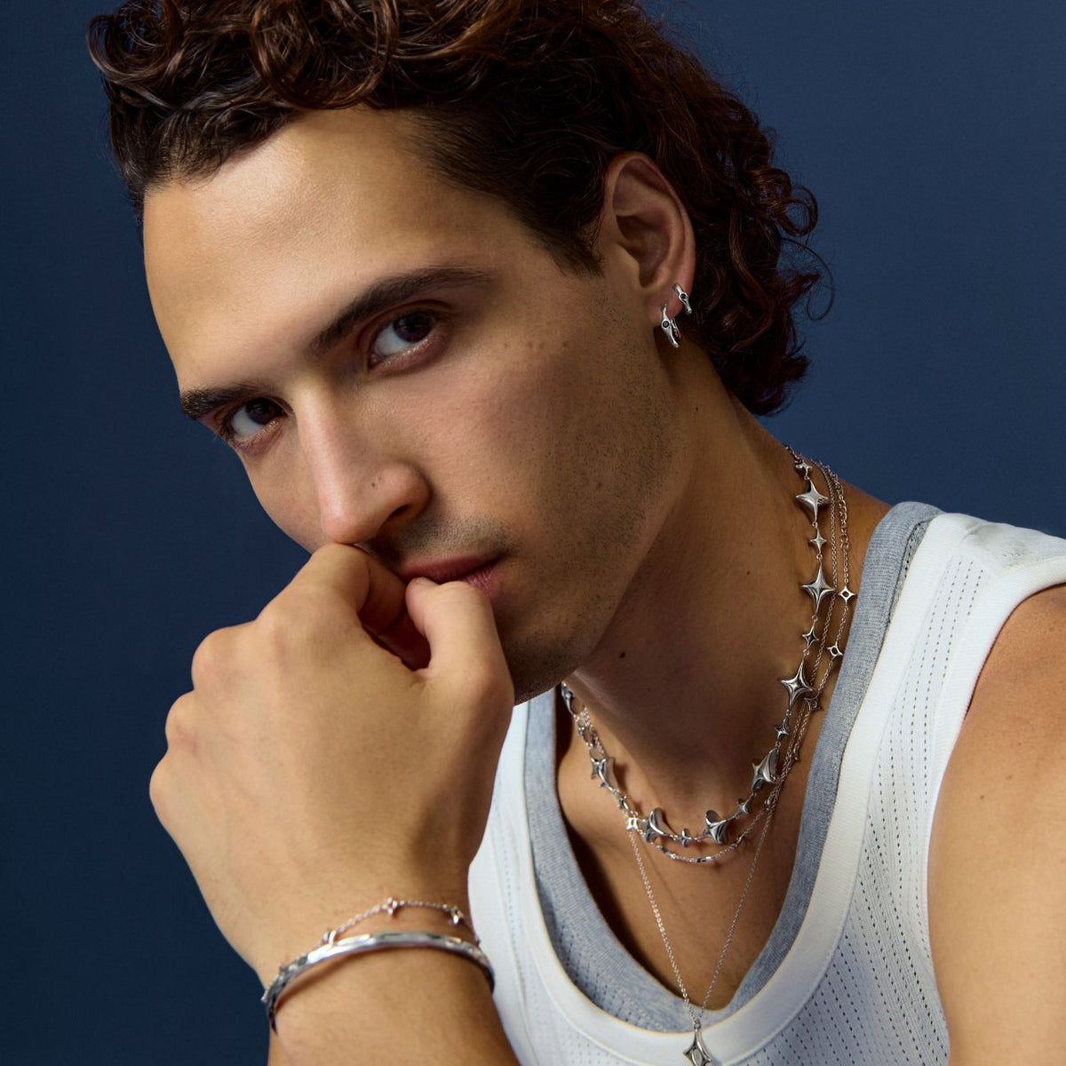 Collier Leo