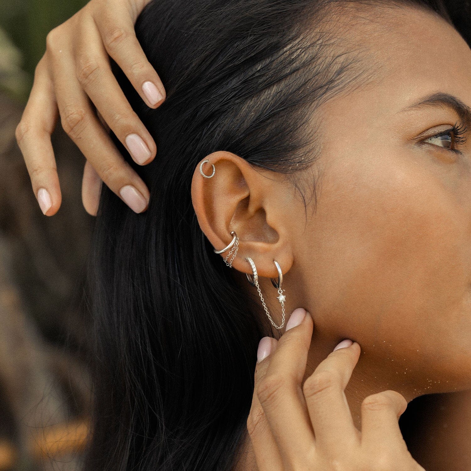 Élise Faux piercing Nébuleuse 